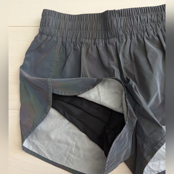 NWT Flexliving Rainbow Reflective Track Shorts Size XS - Picture 5 of 7